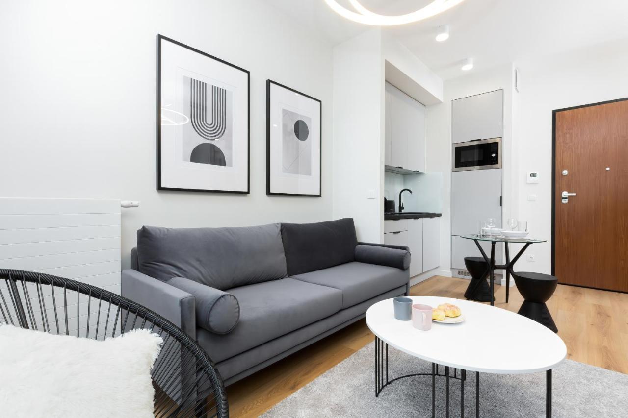 Apartments Browary Warszawskie By Noclegi Renters Varsovia Exterior foto